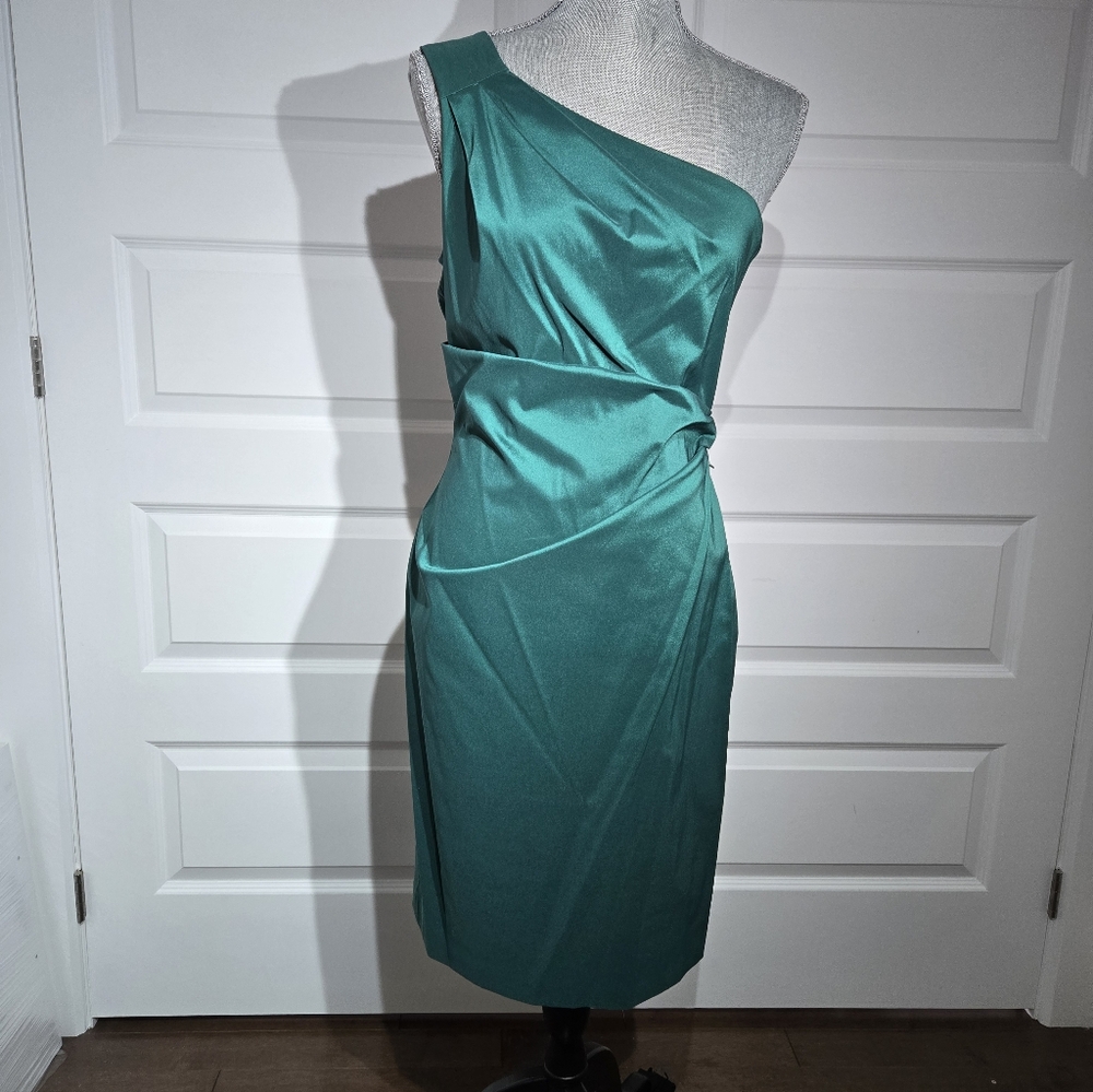 Elegant One-Shoulder Green/teal Dress